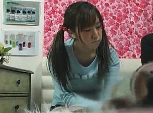 本日のロリコン度チェック！スク水のツインテールロリっ子を騙して中出しマッサージ！