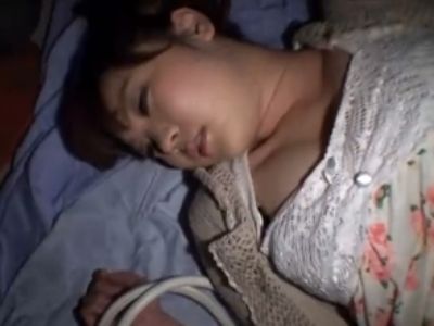 泥酔した美脚ギャルが駐車場に落ちてたんだけど…お持ち帰りしてヤってもいいよね？ｗｗｗ