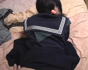 大人しそうな中●生をレイプする一部始終を盗撮している変態家庭教師ｗｗｗｗｗ