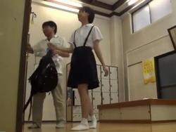 シャンプーハットをつけた小●生が男湯に入ってきたから処女レ●プｗｗｗ