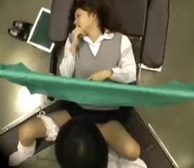 産婦人科のオマ●コ検診でイッちゃう女子校生多すぎｗｗｗ