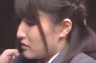 真面目そうな清楚系女子校生をバスでチ●ンしたらまさかのマジイキ！