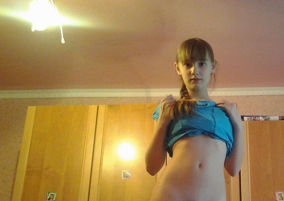 ロシア　セクシーストリップ